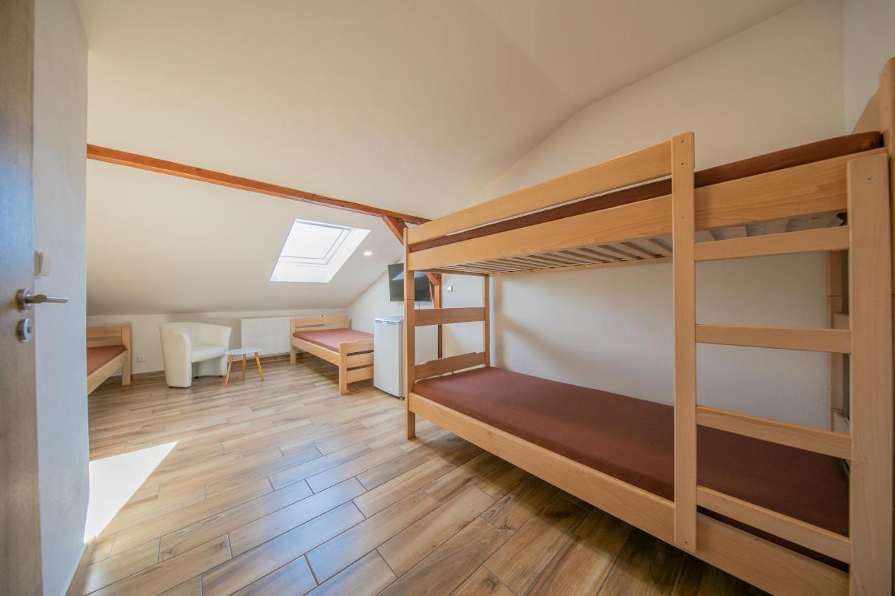 Na Rybnicku Bohutin Hotell Eksteriør bilde